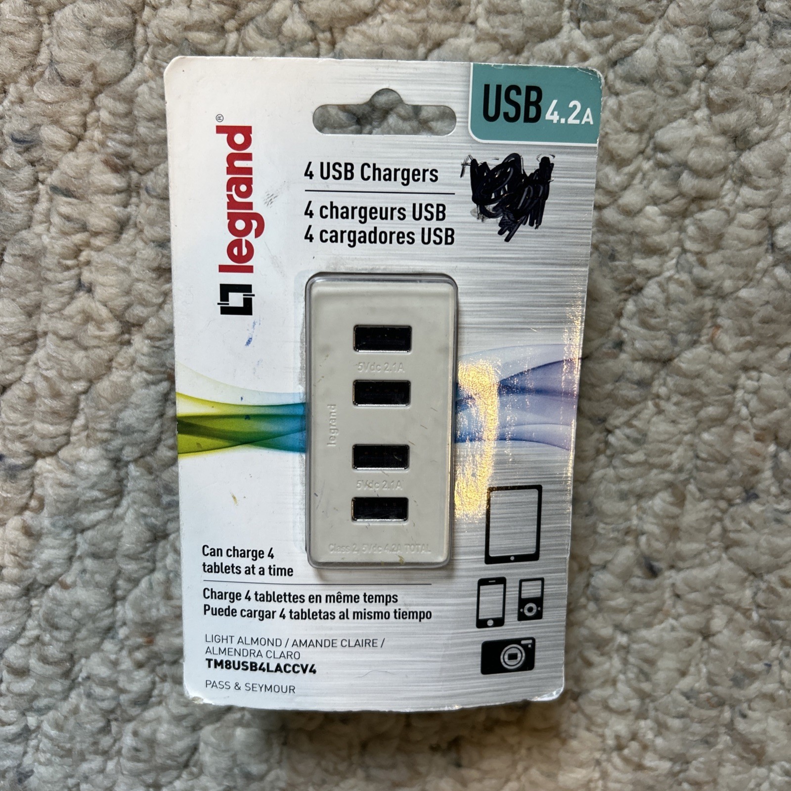 Pass & Seymour TM8USB4WCCV4 4 PORT USB Wall Outlet CHARGER White