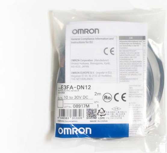 OMRON E3FA-DN12 Photoelectric Sensor E3FADN12 Fast Shipping New In Box