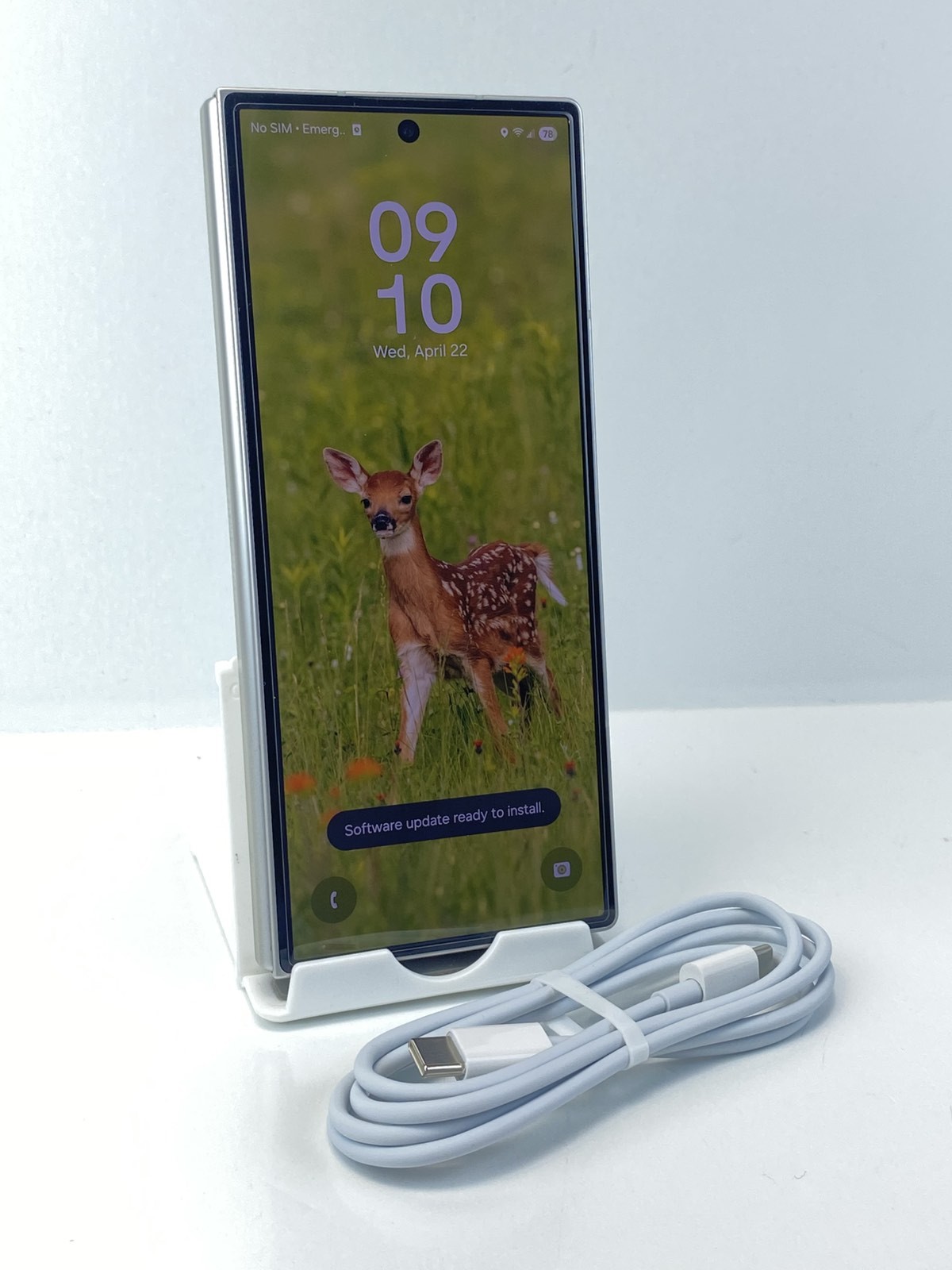 Samsung Galaxy Z Fold6 SM-F956U1 256GB White Unlocked device Clean IMEI
