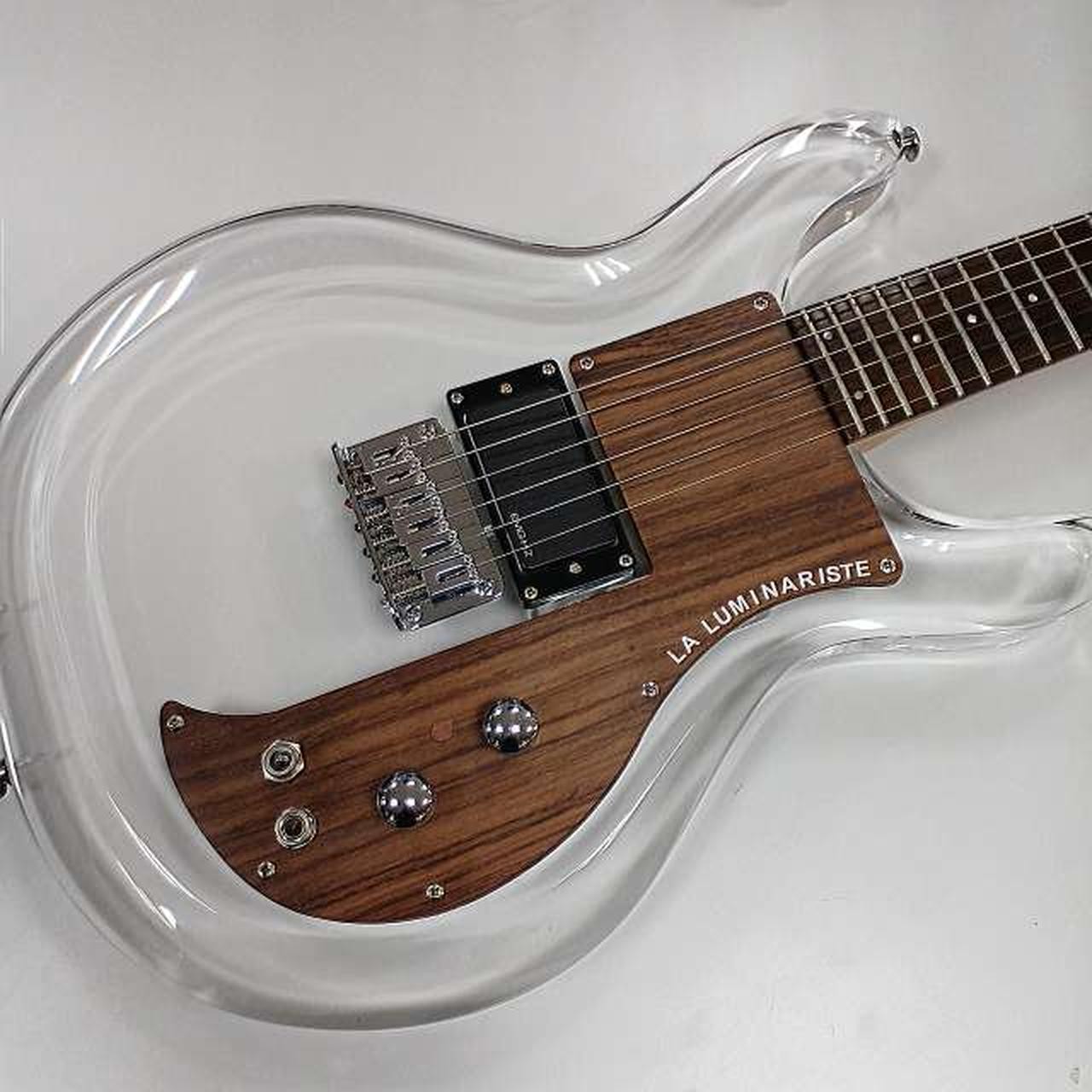 NEXT TONE LA LUMINARISTEAcrylic guitarLA LUMINARISTE