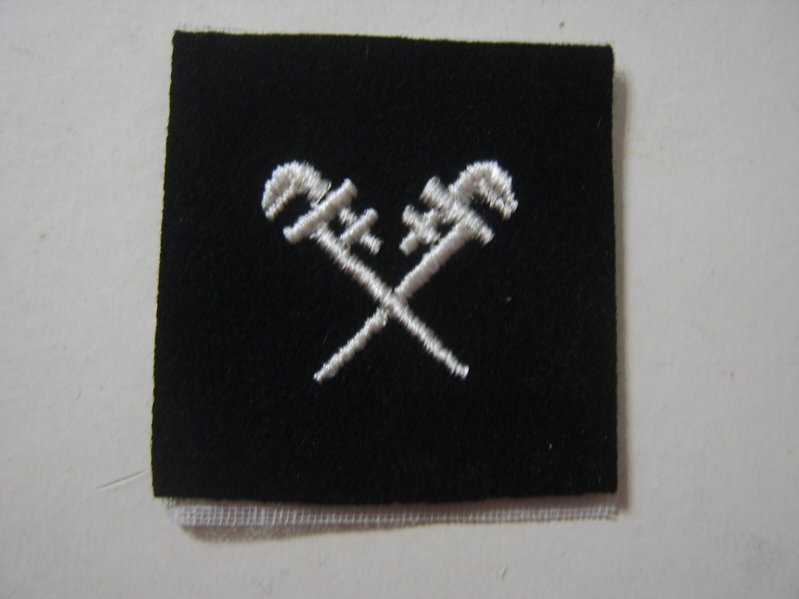 USN PIPEFITTER STRIKER RATING BLUE ON WHITE PRE-1960 STYLE #2 :KY21-1