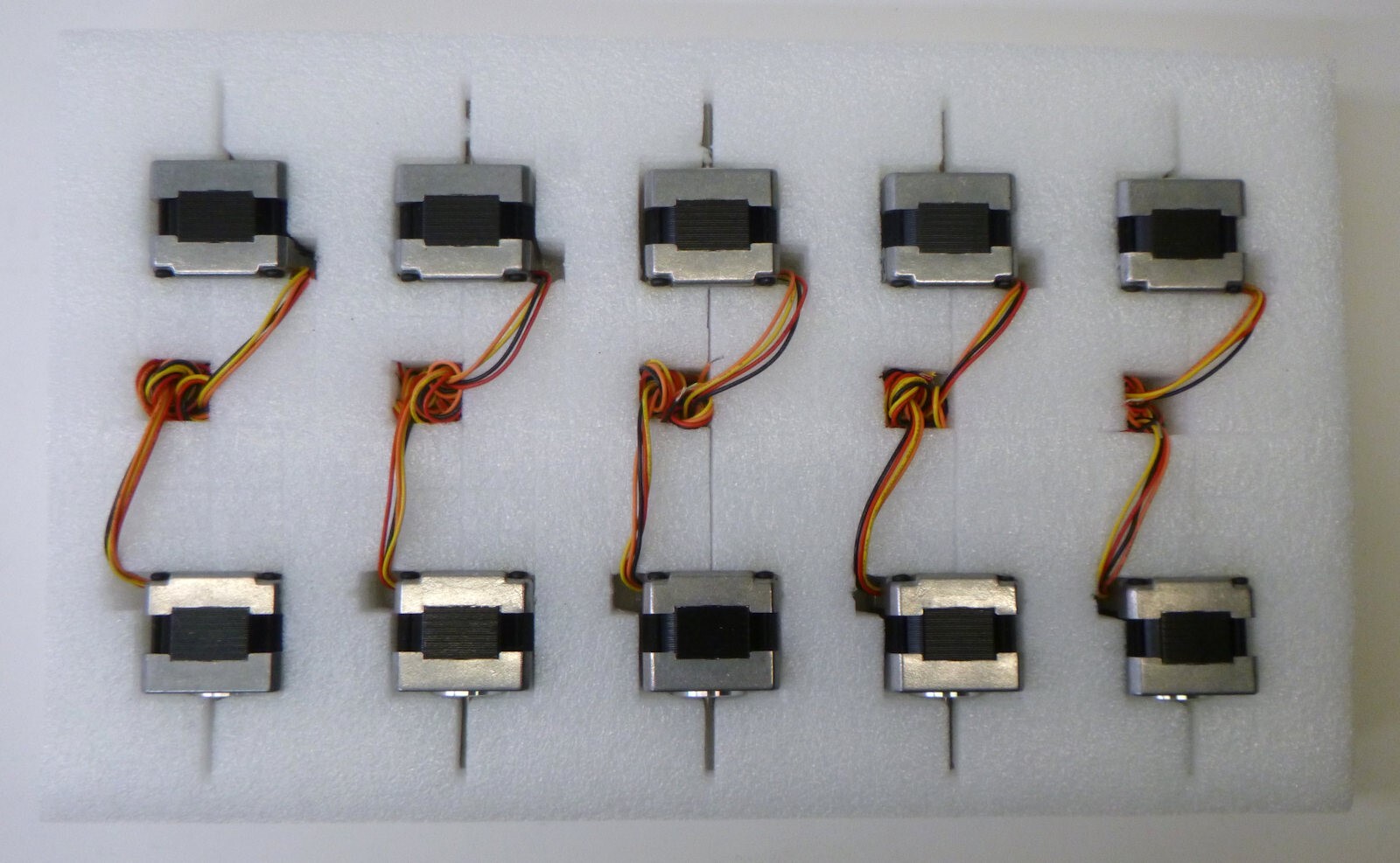 Anaheim Automation 15Y102S-LW4 Stepper Motor, Lot of 10