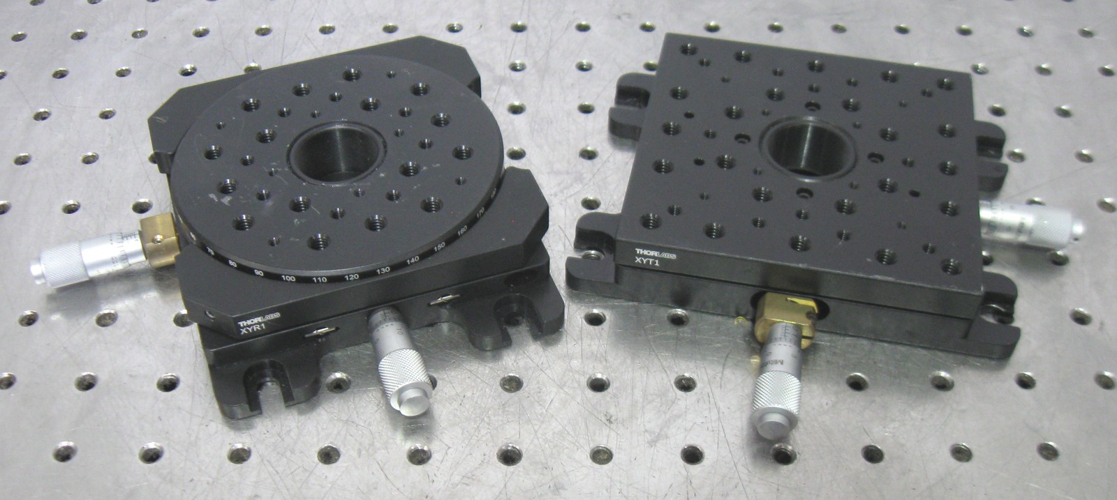 C2035bf Thorlabs XYT1 XY Linear + XYR1 XYØ +Rotary Micrometer Positioning Stages