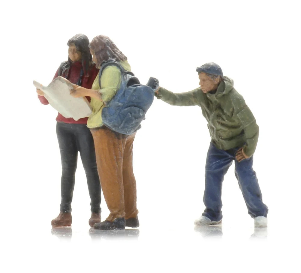 HO Scale People - 5870117 - Welcome to Amsterdam