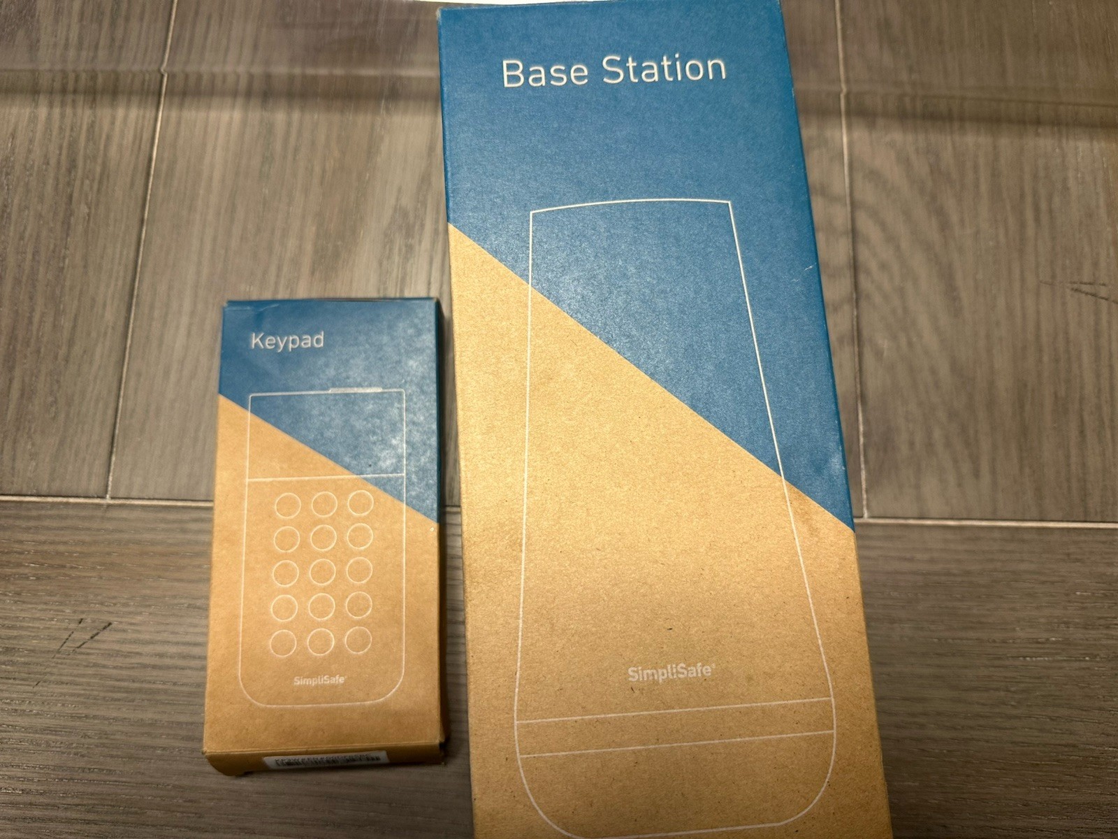 SimpliSafe Base Station & Keypad White Menu Navigation Wall Mountable Home Alarm