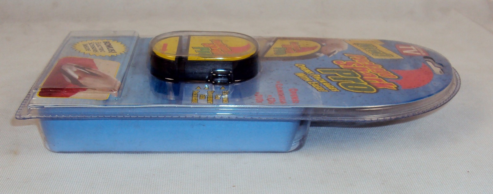 Package Shark Pro ~ Open Plastic Retail Clamshells, With Bonus Electric Scissors