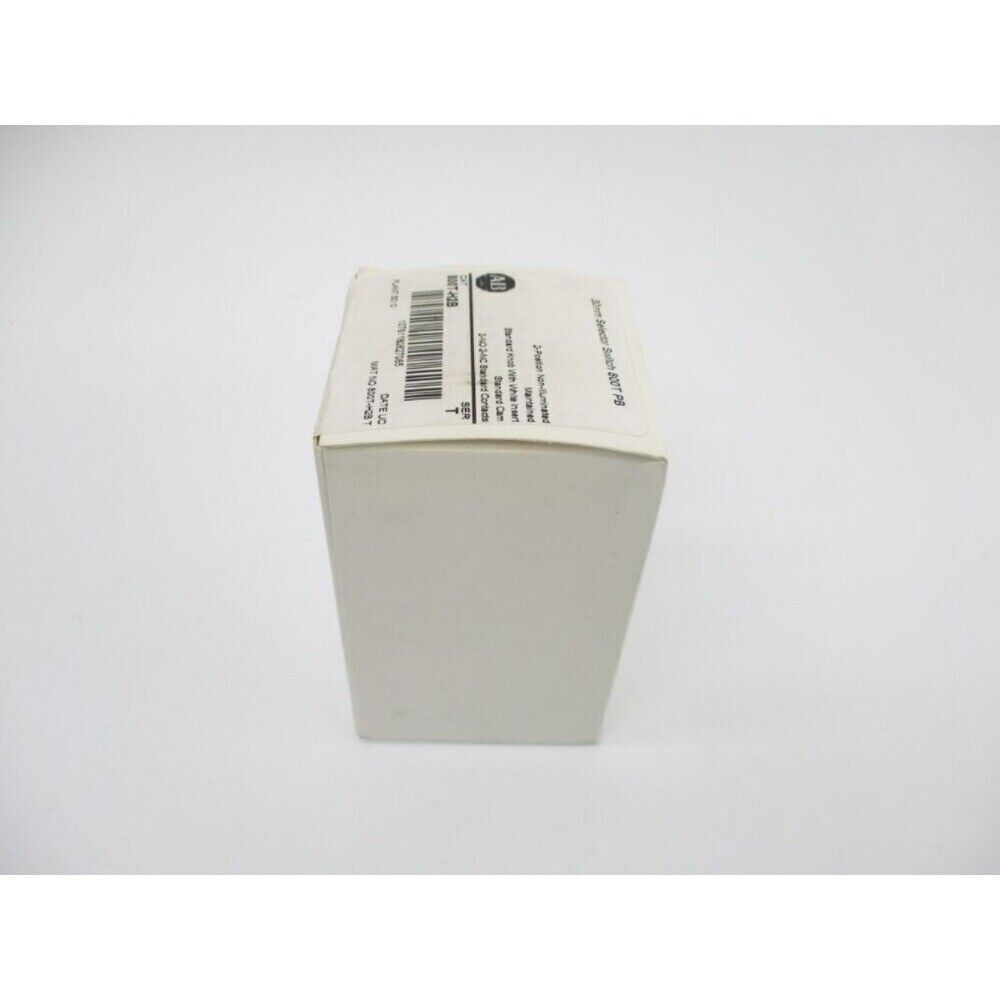 NEW ALLEN BRADLEY 800T-H2B SELECTOR SWITCH QUANTITY 800TH2B USA