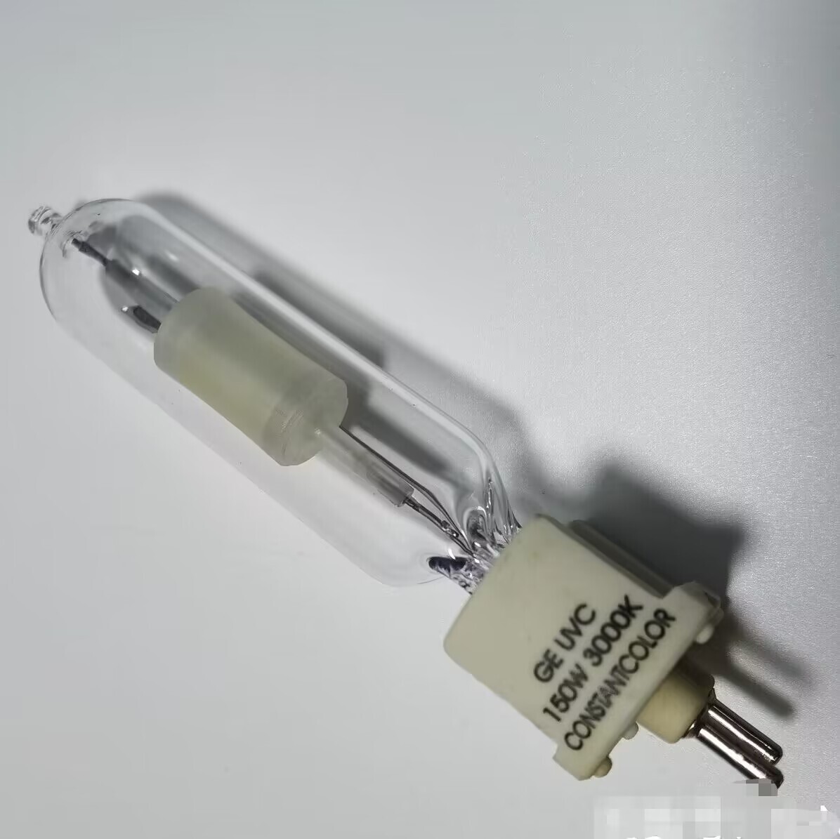 CDM-T For GE UVC 150W 3000K G12 HID Light Bulb Brand new without packaging