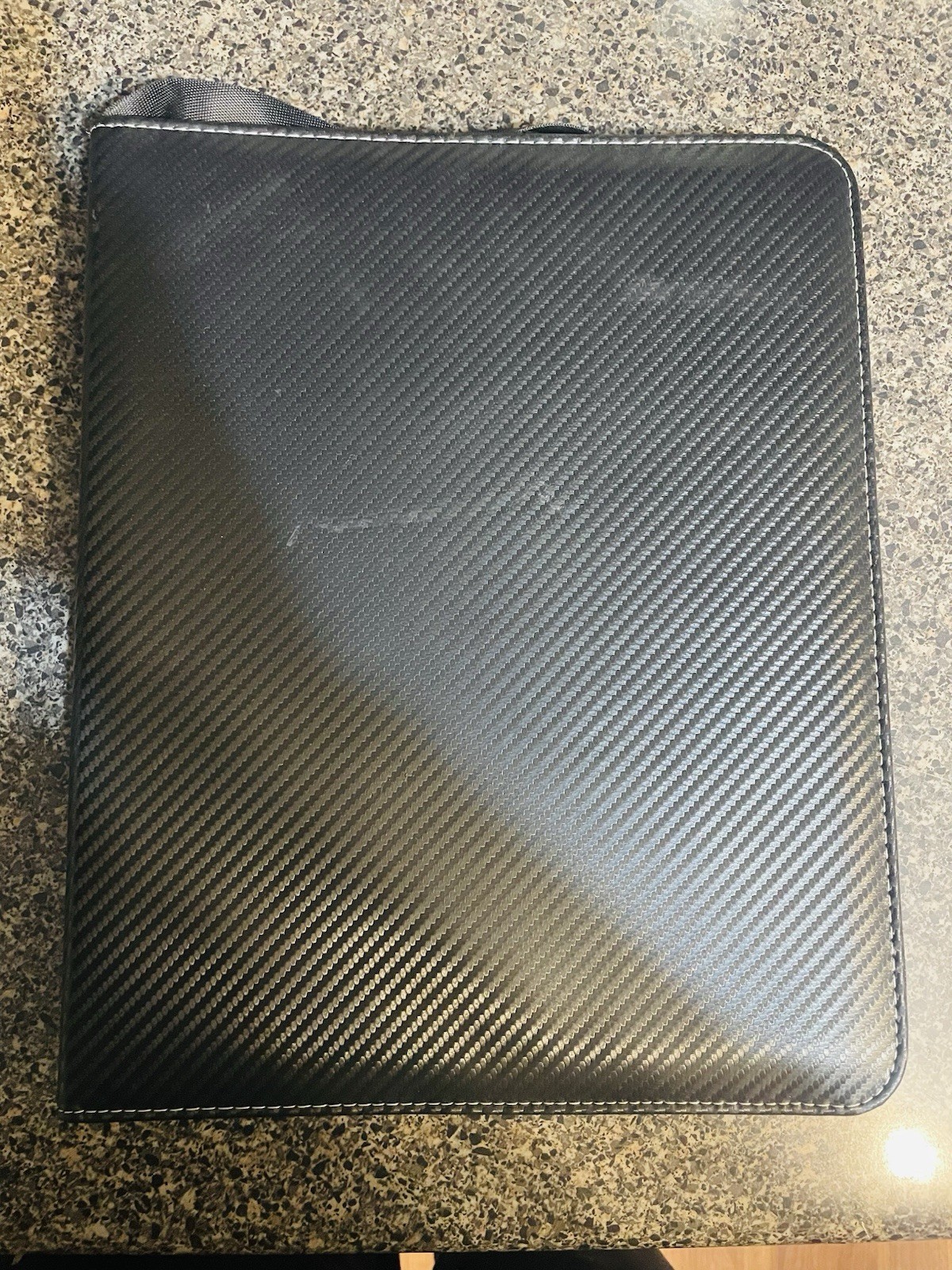 Black Carbon Fiber TCG 3 Ring Binder x40 9-Pocket Pages/720 Capacity/Zip Close
