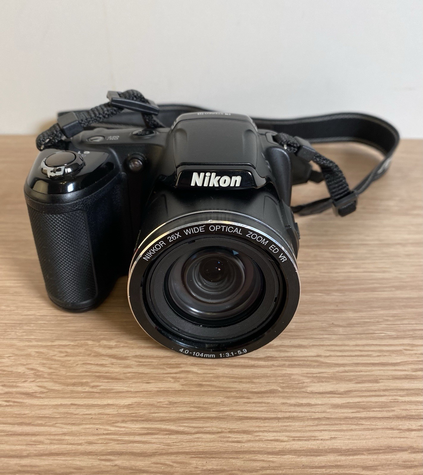 Nikon Coolpix L810 16.1MP Digital Bridge Camera 26x Optical Zoom Black - Tested