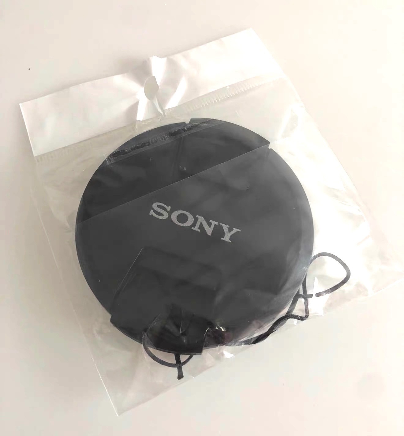 Front Lens Cap for Sony NEX, Alpha Lens 40.5, 49,52, 55, 58, 62, 67,72,77 & 82mm