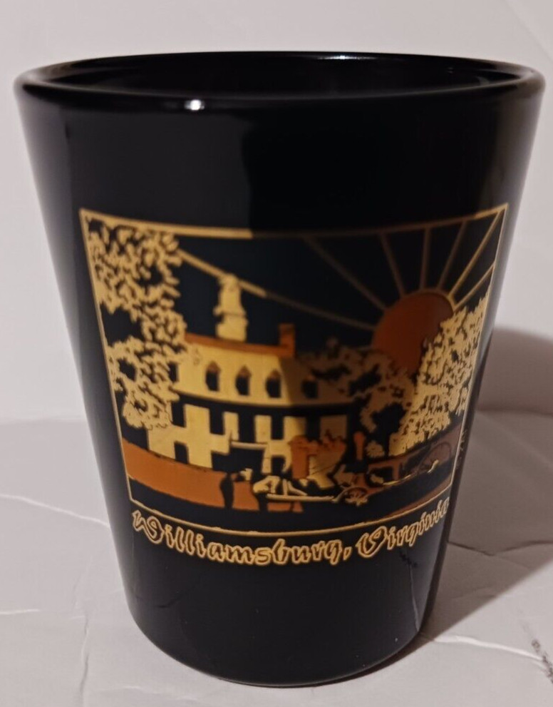 Williamsburg, Virginia shot glass-blacked out with gold scene