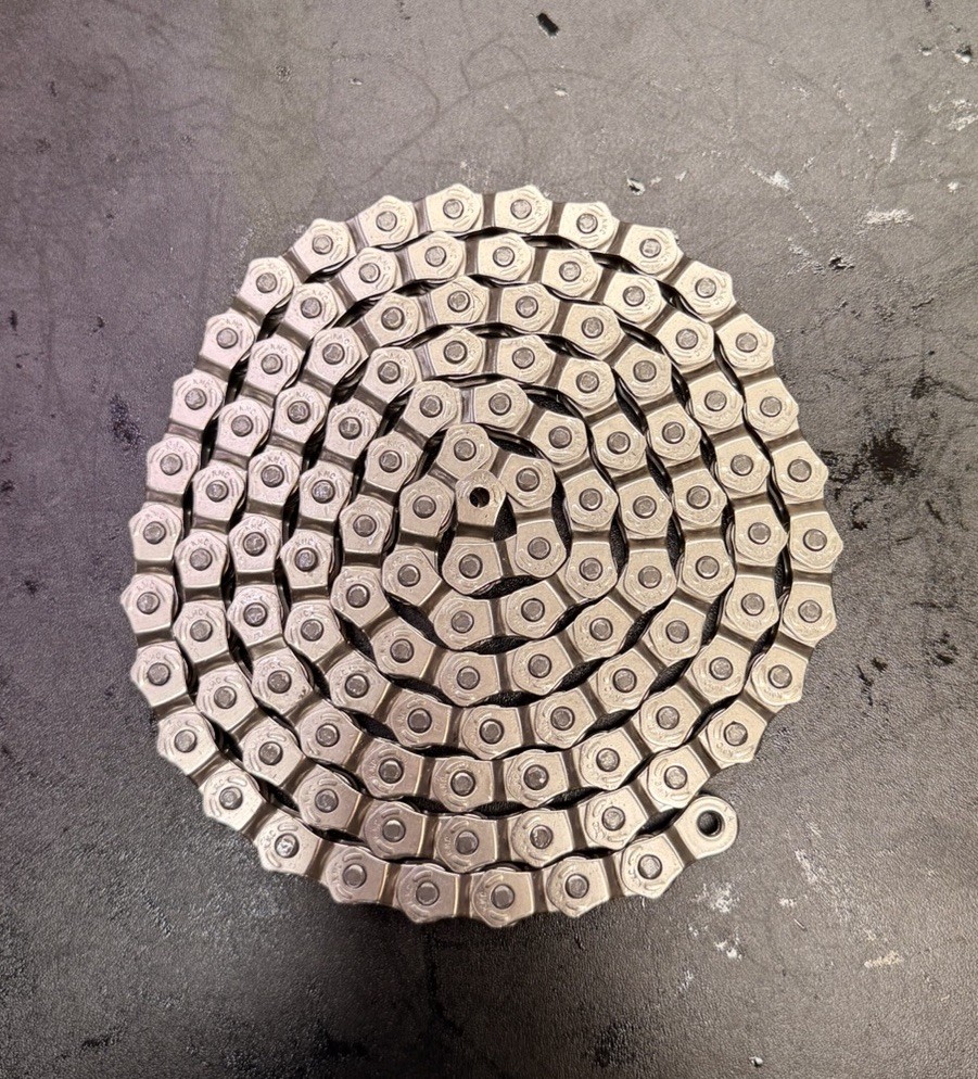 Chrome KMC Bicycle Chain Half 1 Speed 1/2x1/8, 112L