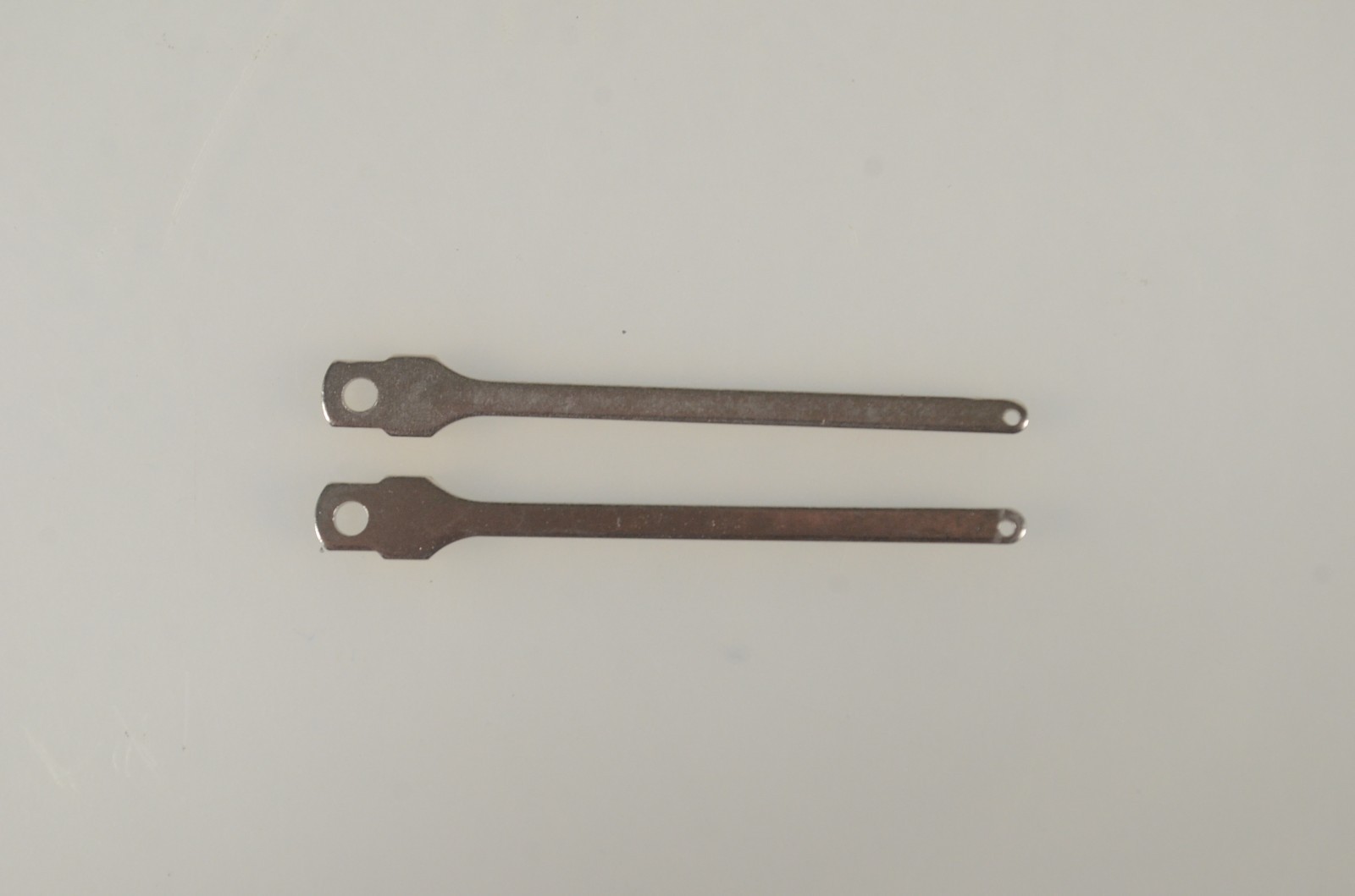Mantua HO 1600C Locomotive Main Rod - 7099 - Set of 2