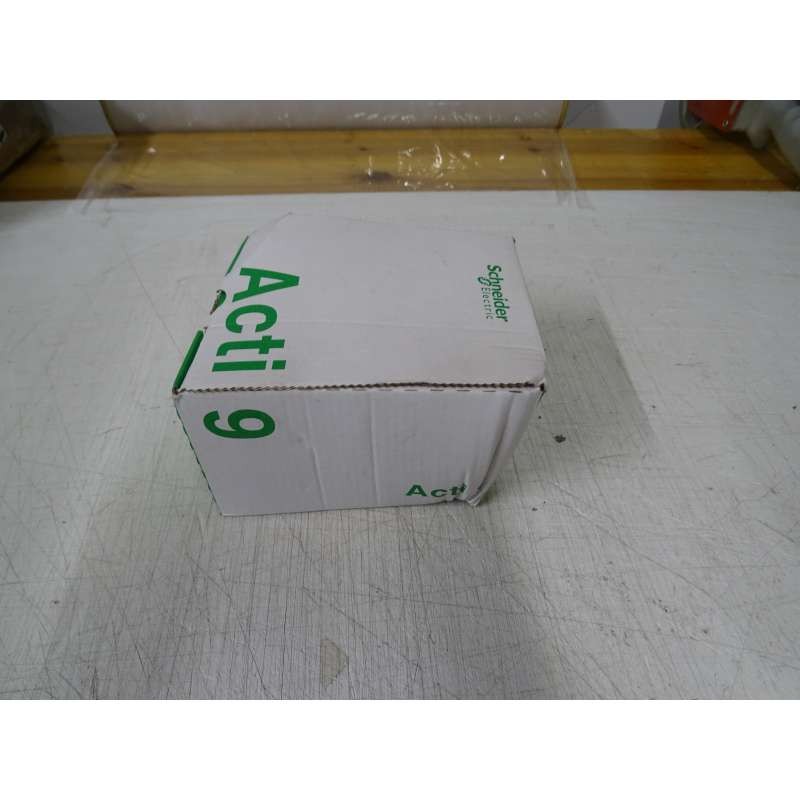 A9V24463 Adaptable Differential Block 4P 63A 300mA Class A