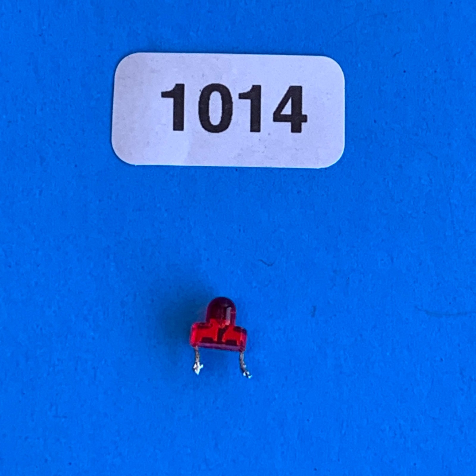 [FRS] ROLAND MC-505 Groovebox Replacement Part: Red LED Short [2PCS]