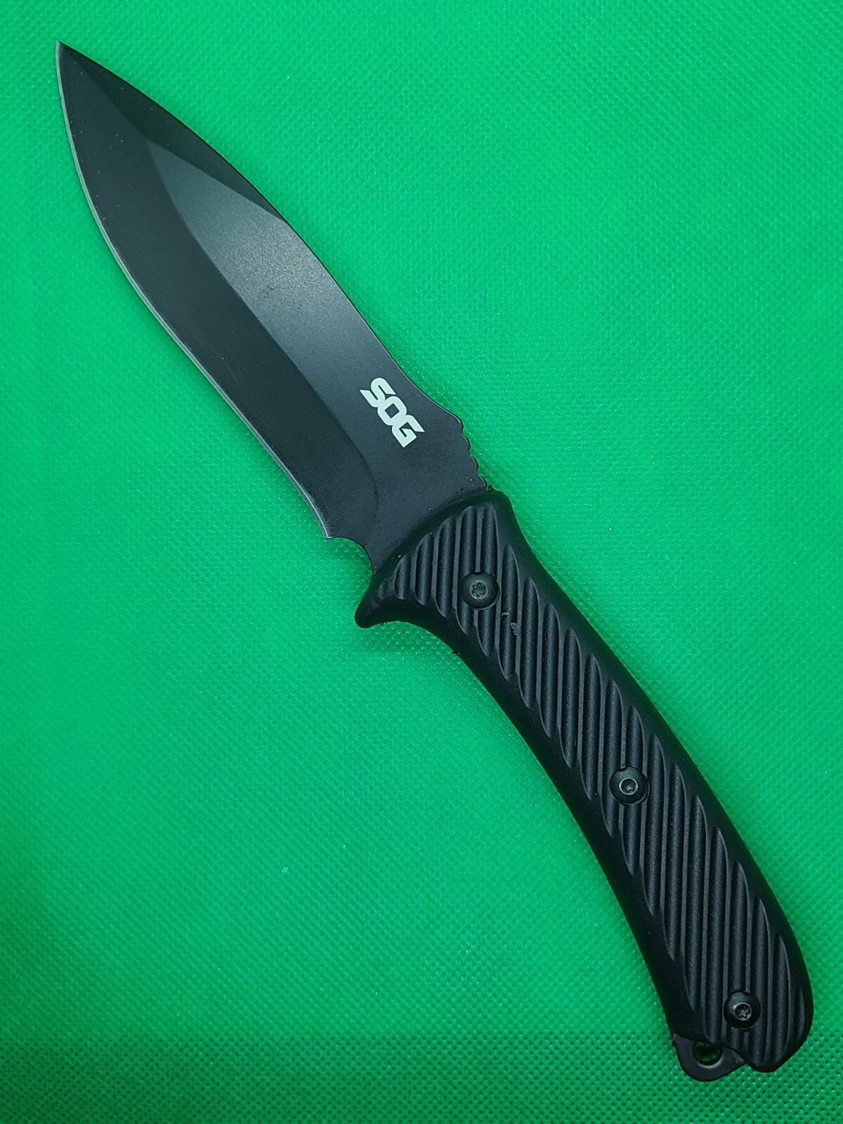 SOG Bushcraft Fixed Blade Knife 4.7" Drop Point 5Cr15MoV Stainless Black...