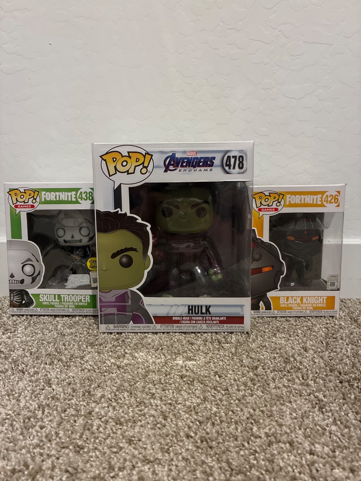 3 Funko Pops: Hulk 478, Black Night 426, Skull trooper 438