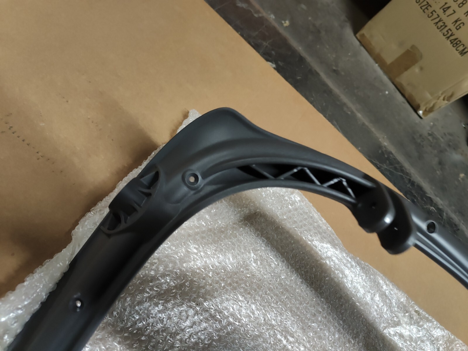 New Graphite Color Seat Pan For Herman Miller Aeron Classic frame size C 3 dots