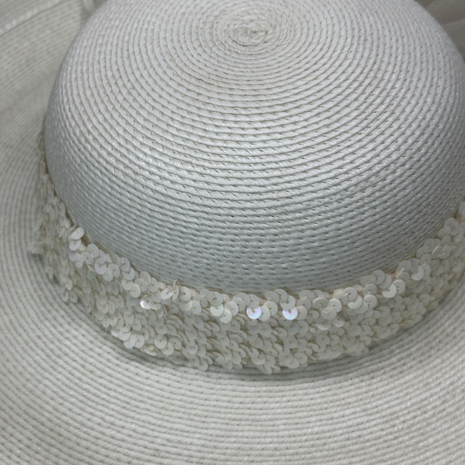 Vintage Jay Dee Hat Sun Womens One Size White Straw Wide Brim Sequin Bow USA