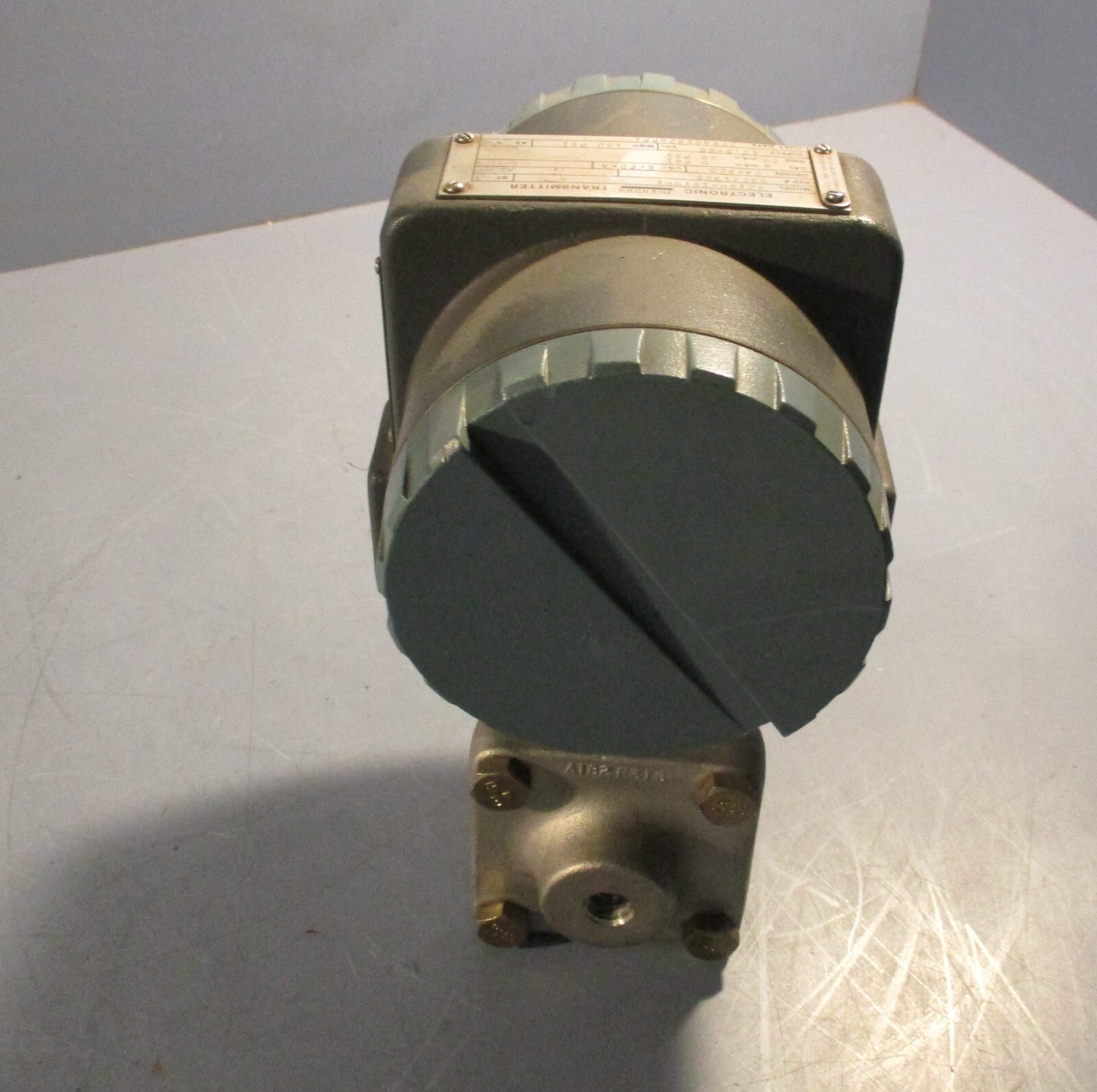 Foxboro Electronic Transmitter 821GM- IS1MN1 MWP 150 PSI