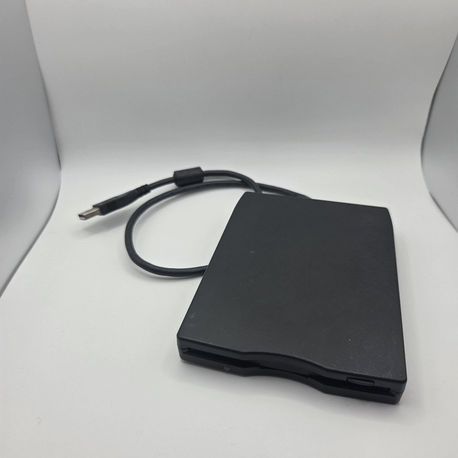 Untested TEAC External USB Floppy Drive  FD-05PUB Black Plug In
