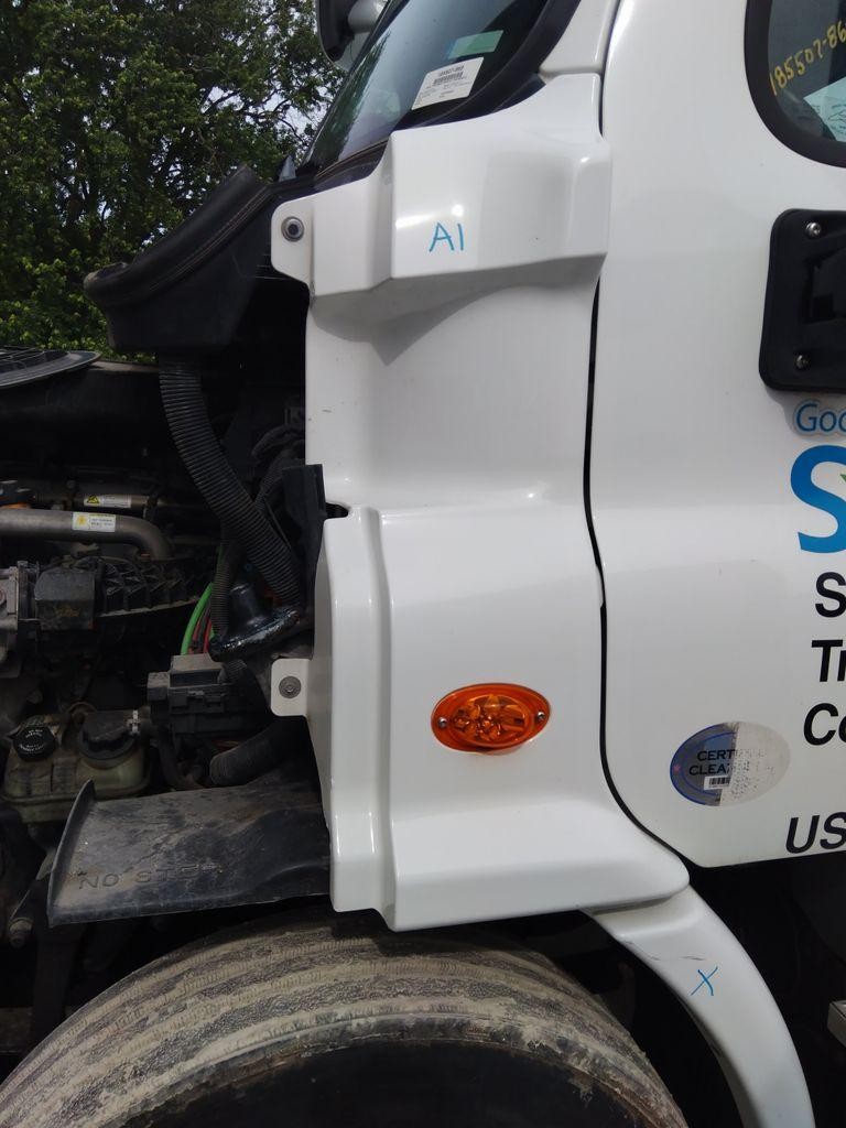 For 2015 FREIGHTLINER CASCADIA 113 COWL Left ,  MN