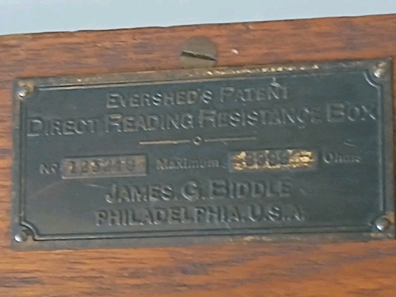 VINTAGE EVERSHEDS RESISTANCE BOX NICE!
