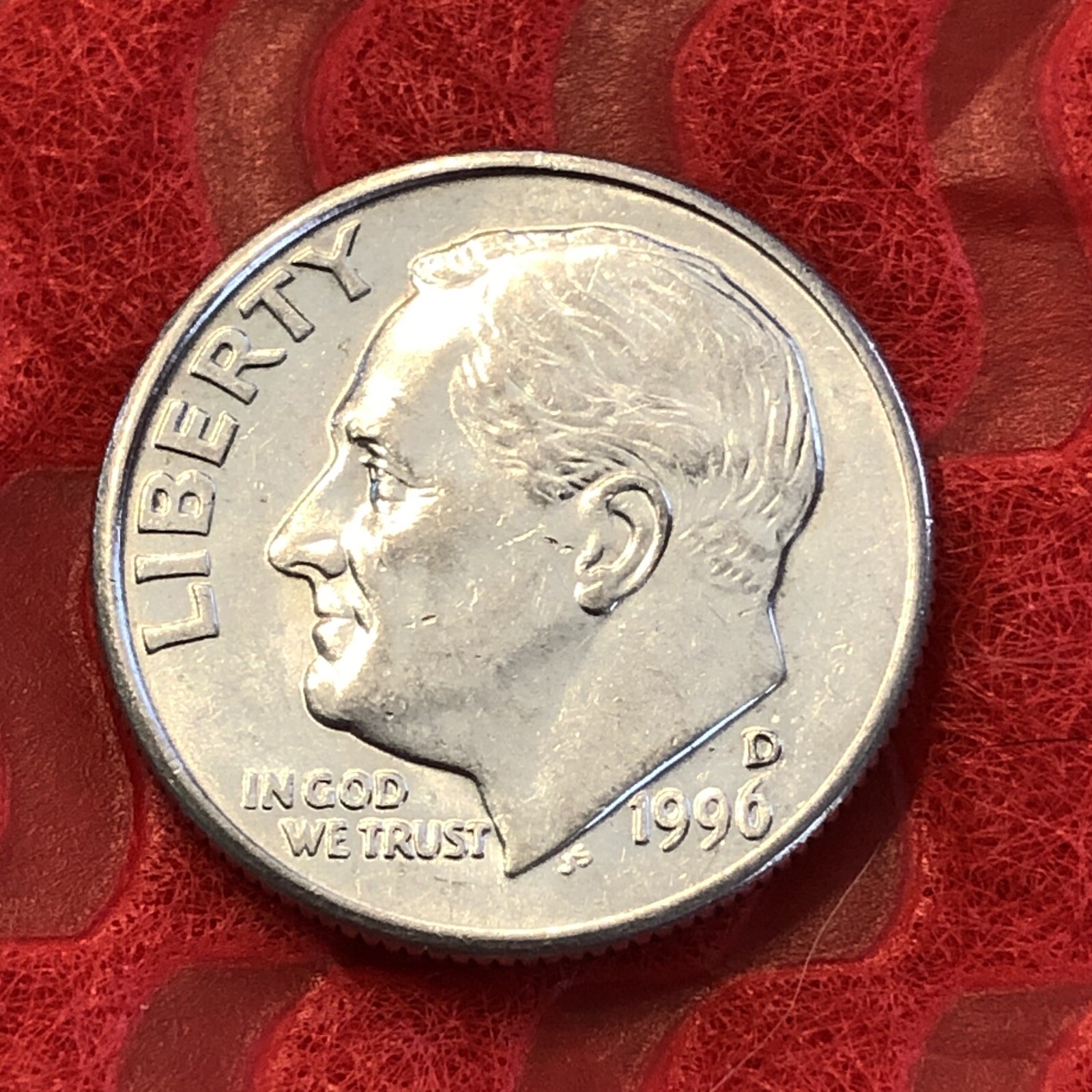 1996 (D)  US Roosevelt Dime "FREE SHIPPING"