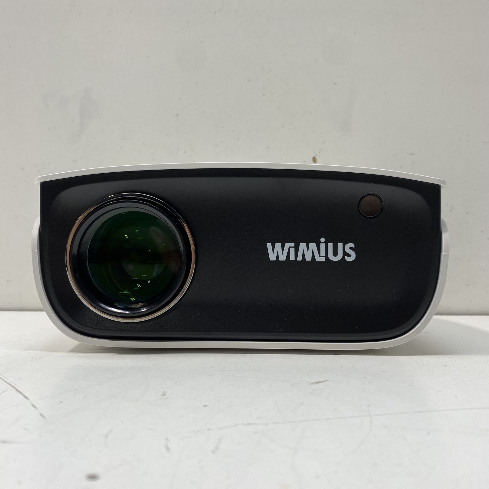 WiMiUS S25 Wireless Mini Projector RD-850 Case Remote Cables Tested As-Is