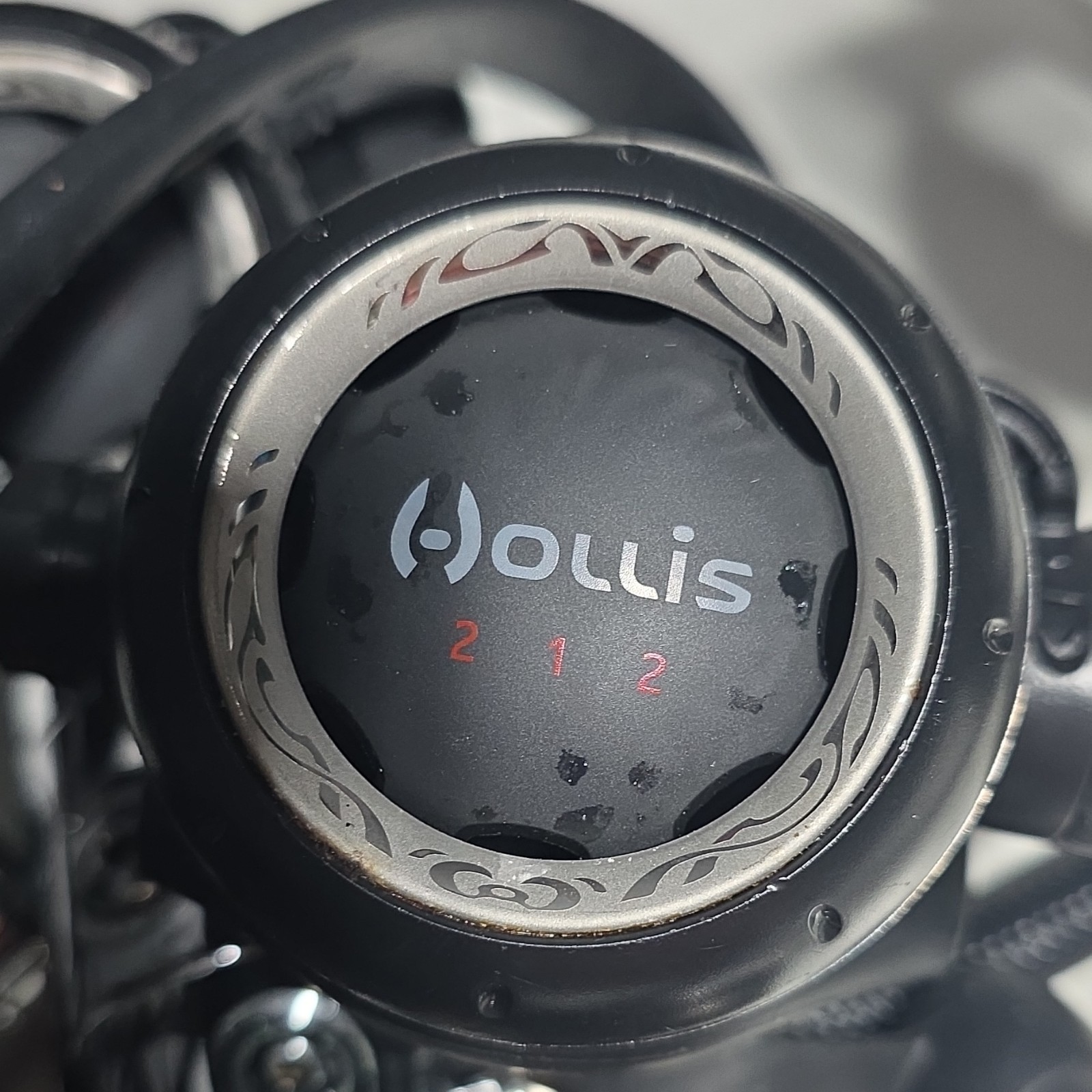 Hollis 212 Scuba Regulator Set w/ Hoses and PSI Pressure Gauge
