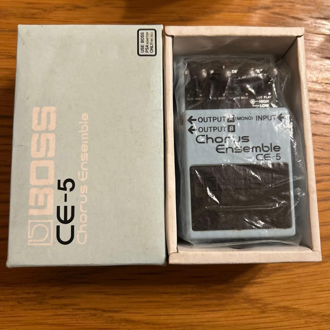 BOSS CE-5 Chorus Ensemble Pedal Pink Label Used with Effects Controls
