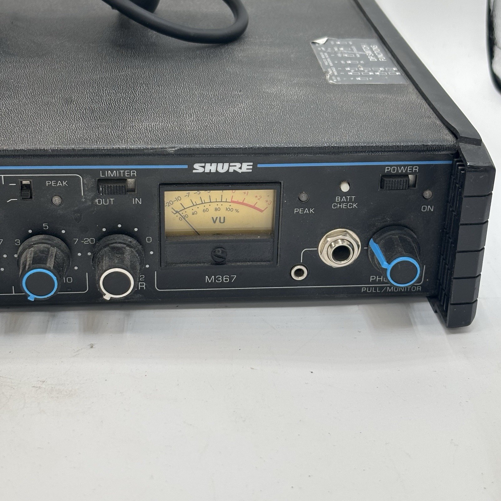 Shure M367 6-Channel Portable Microphone Mixer (Model M367)