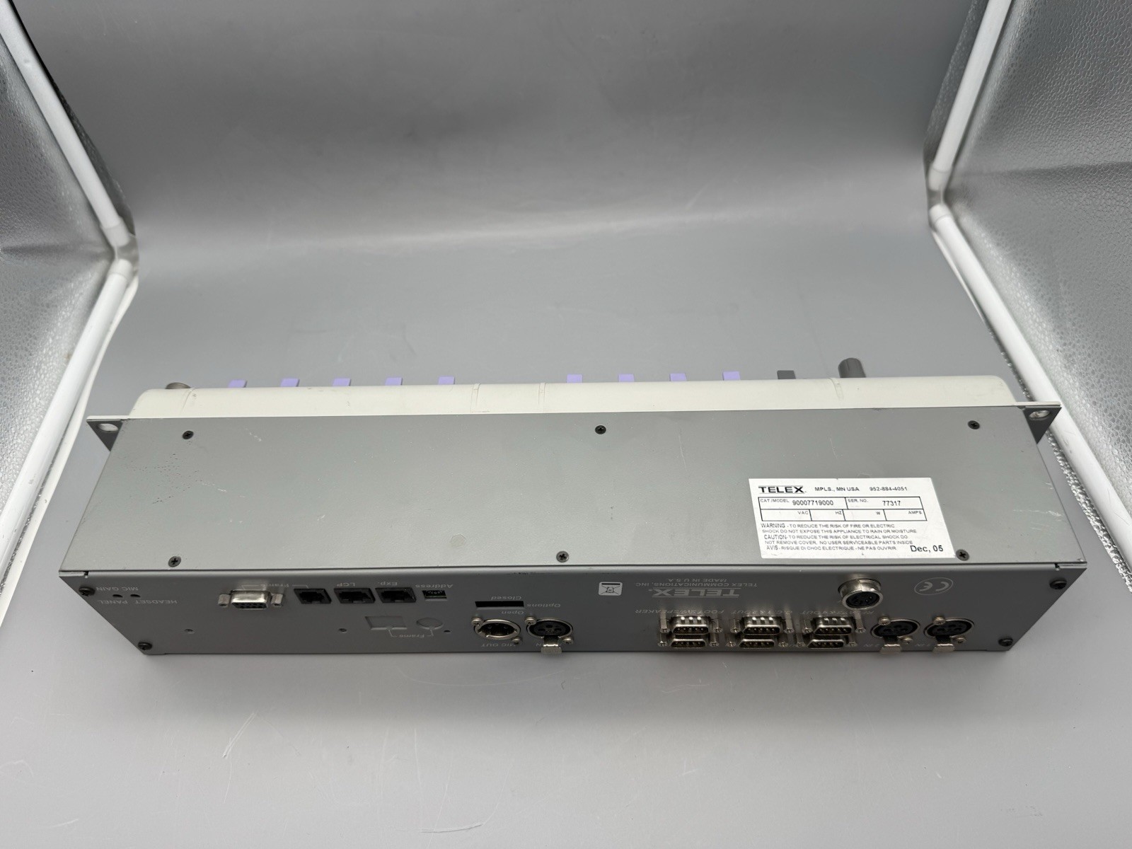 RTS KP-832-20 Digital Keypanel Intercom Console Telex Rack-Missing 2 switches