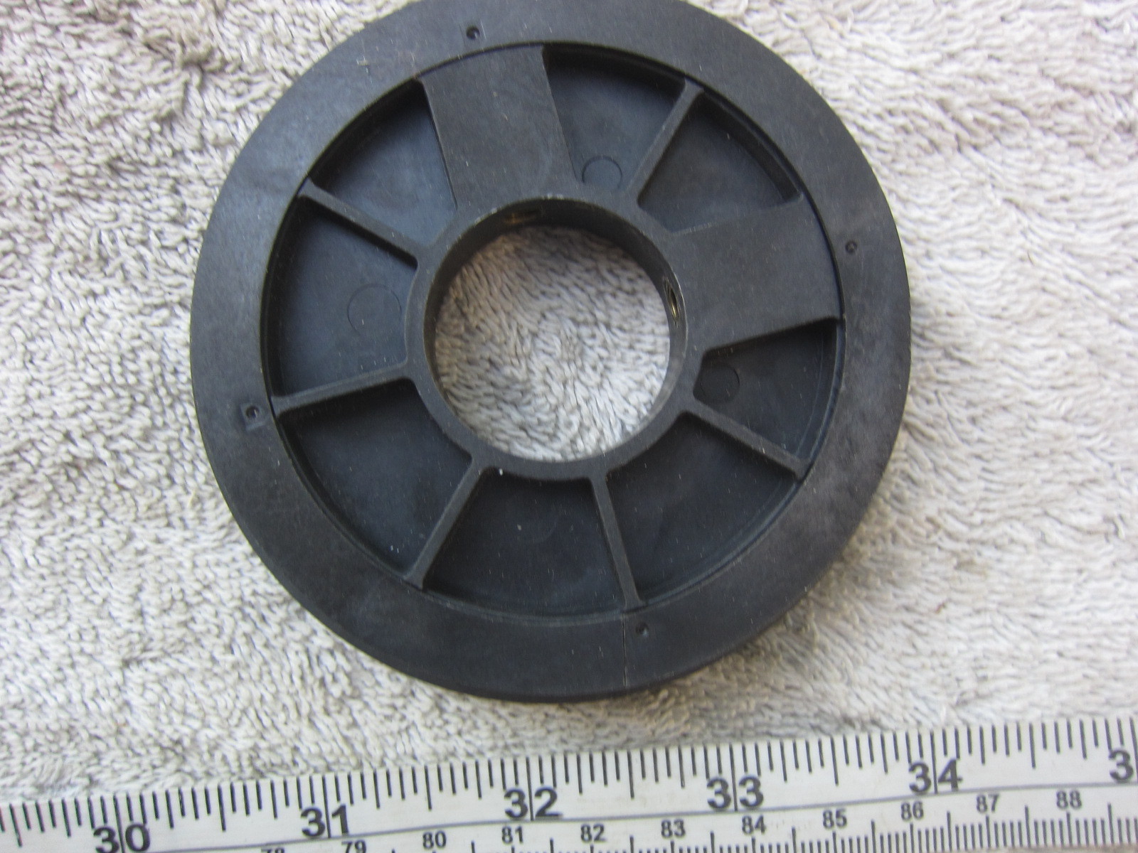 Studio Spot 575 3" OD 1⅛" Hub Plastic Gear, Used
