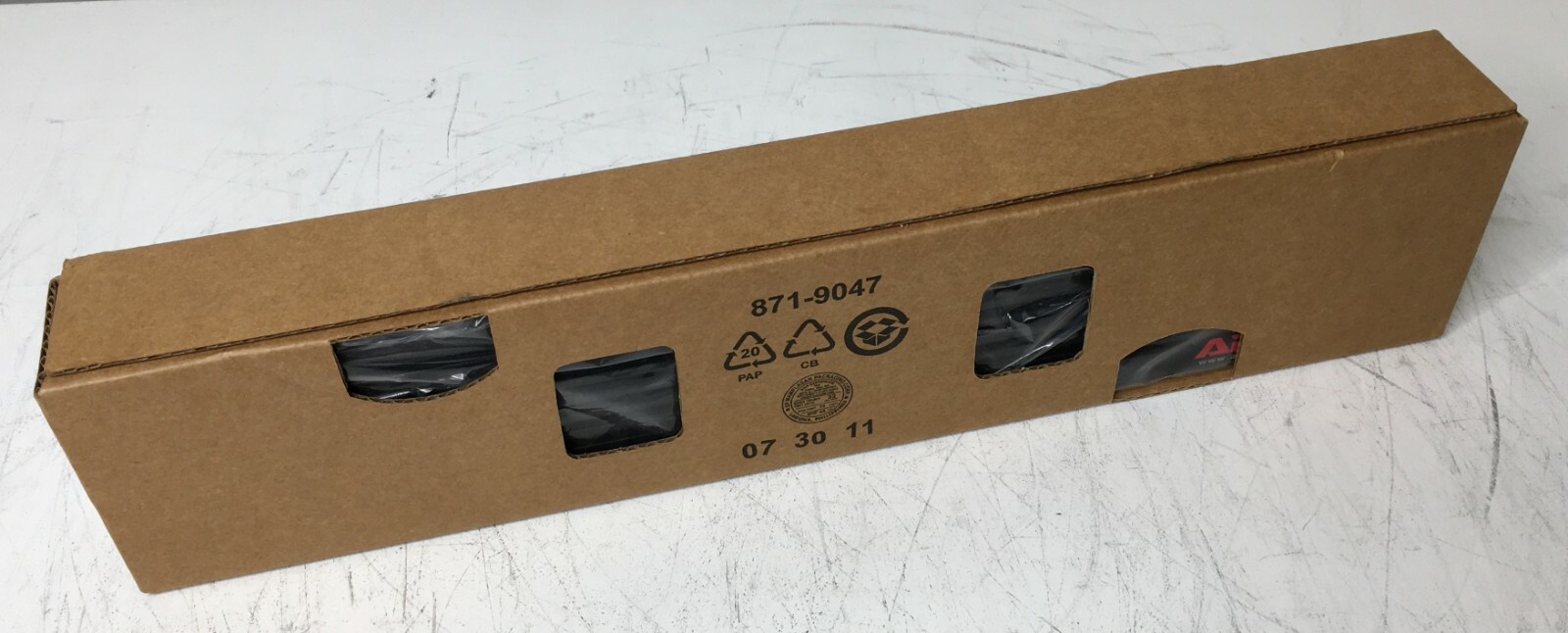 NEW APC Smart UPS Bezel Kit 0M-8226