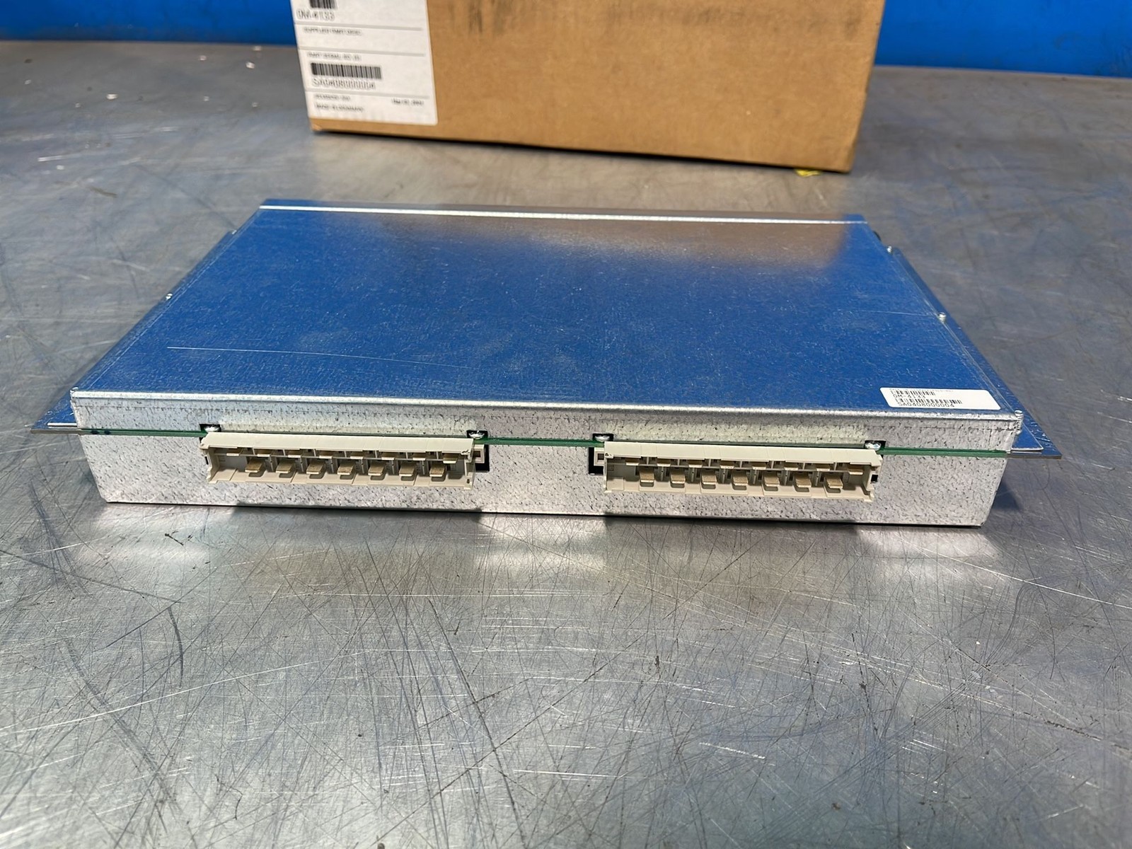APC FUSEBOX 0M-4133