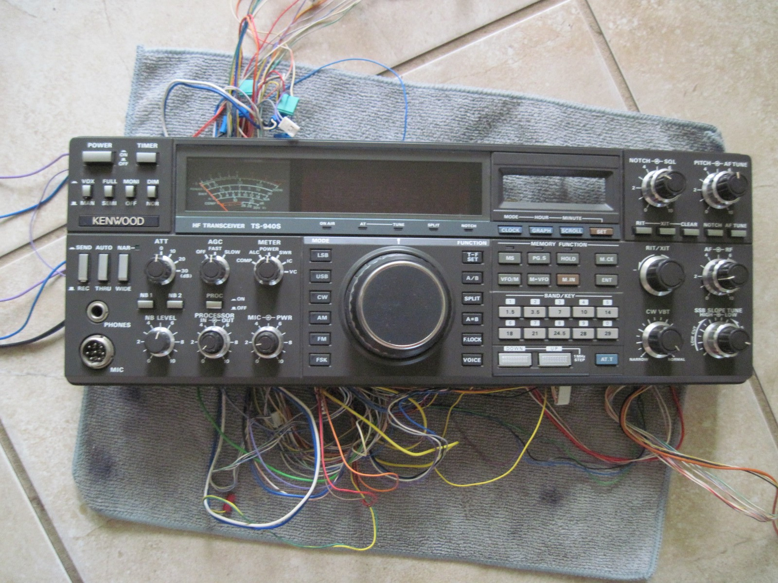 Kenwood TS-940S FRONT PANEL complete less sub display in Very Nice shape