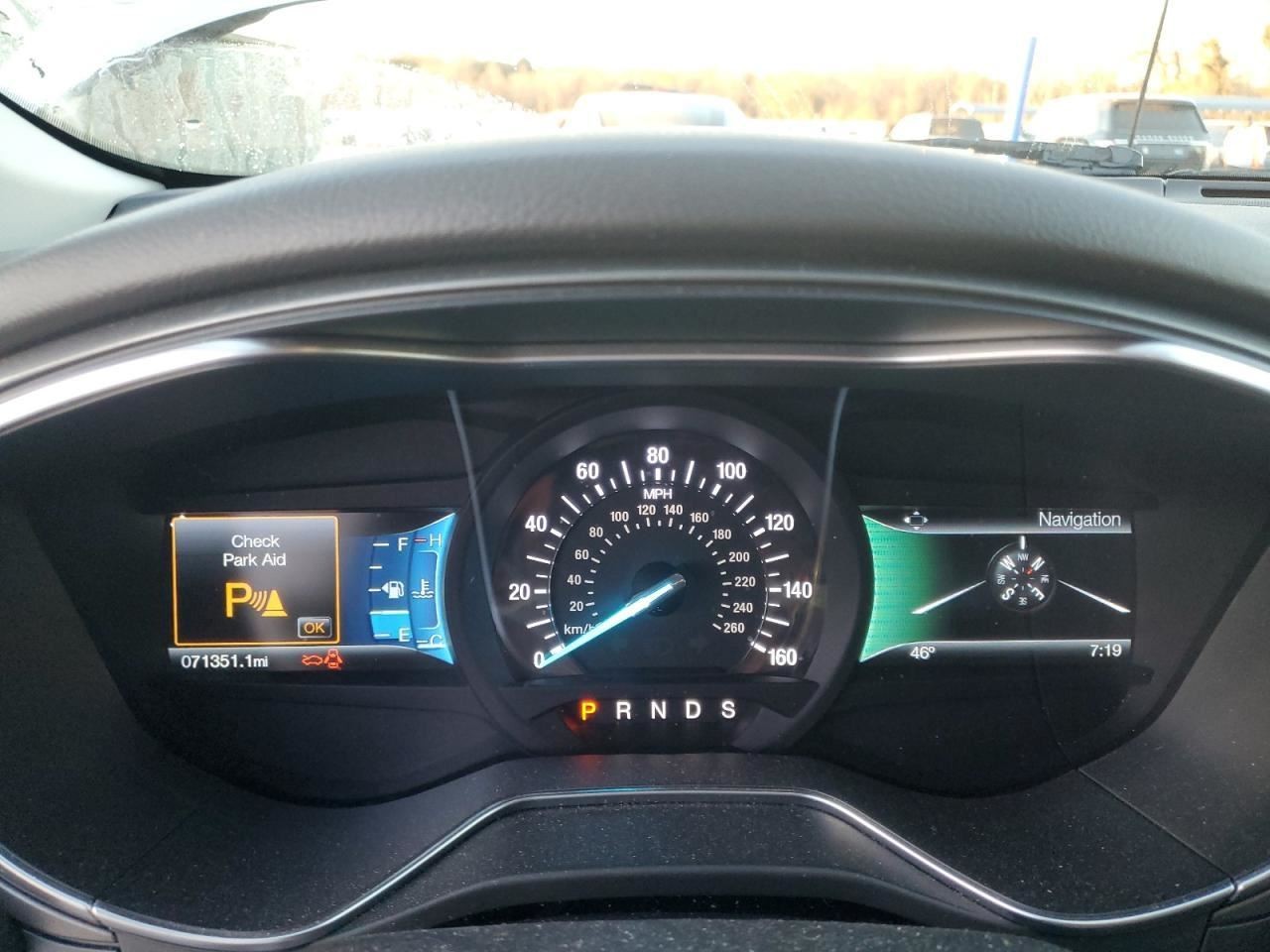 FUSION 2015 Glove Box 4951819