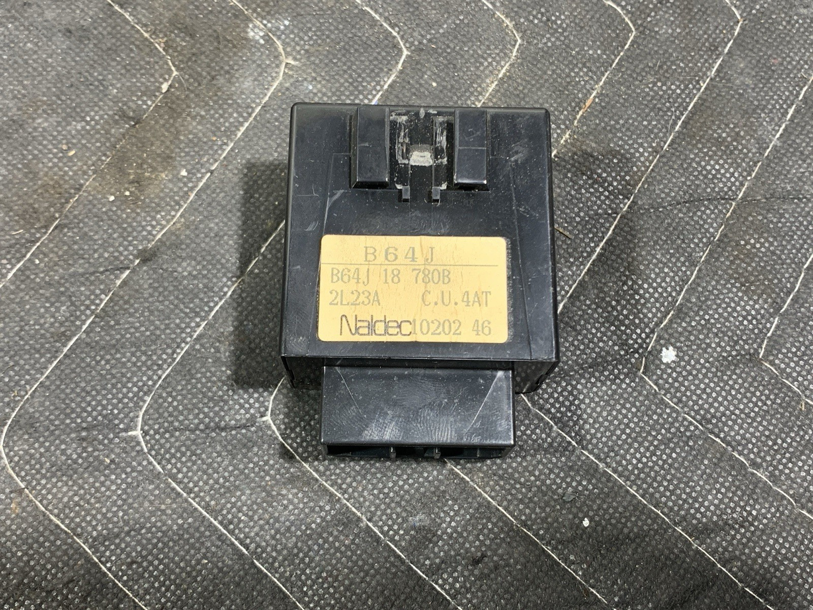1990-1993 Mazda Miata Oem Automatic Transmission Control Module B64J Relay 1.6