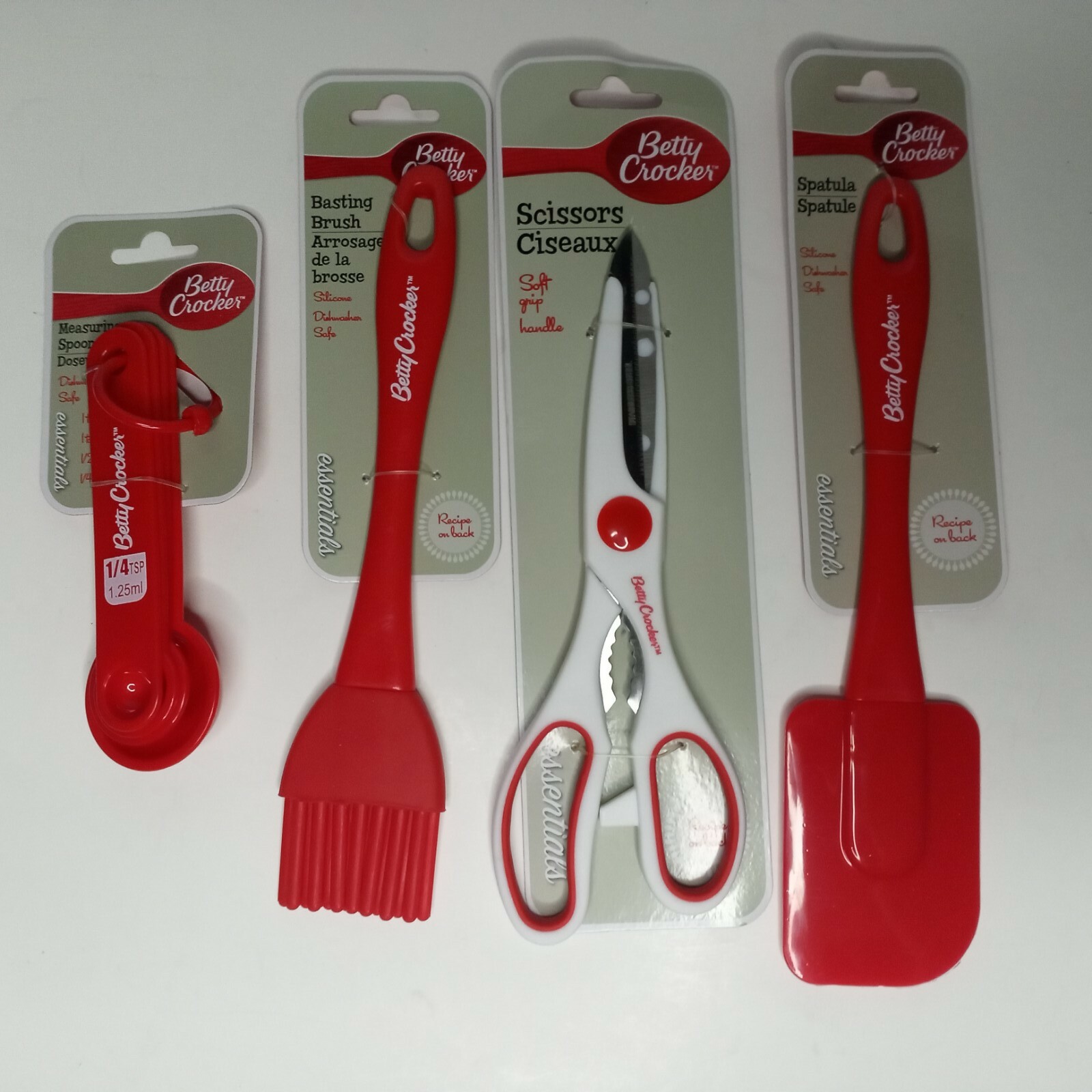Betty Crocker Essentials lot- scissors,spatula,basting brush, measuring spoon,
