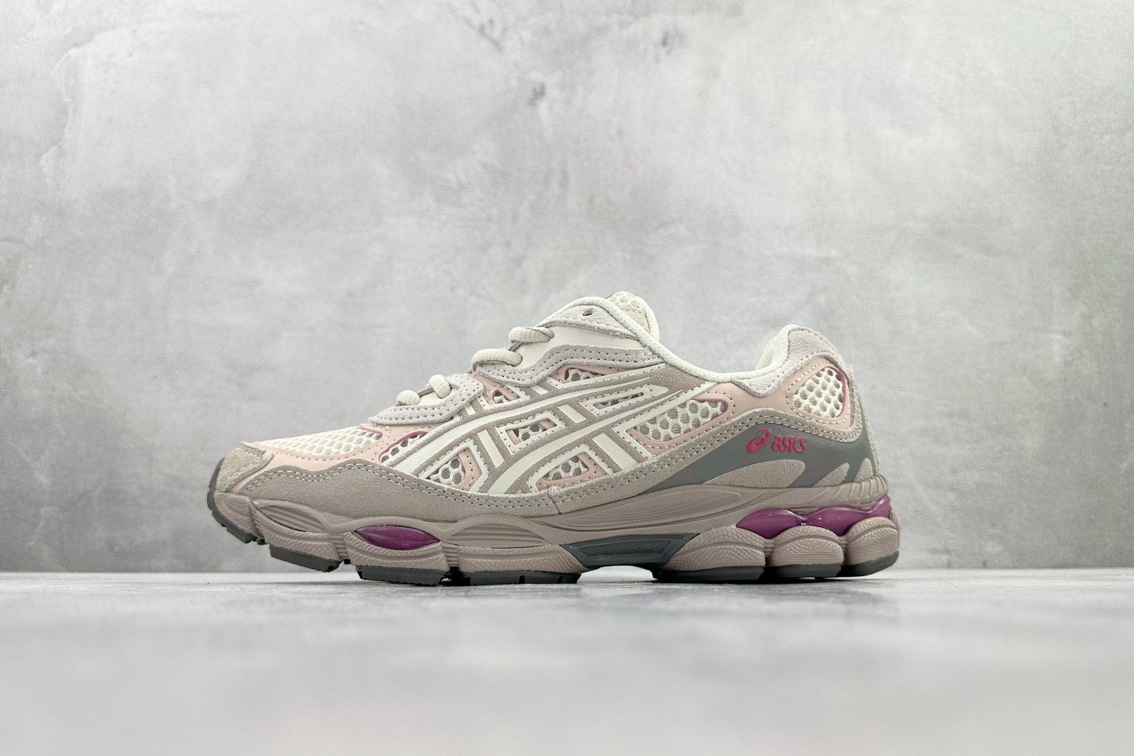 ASICS Gel-NYC Cream Moonrock  1203A372-100 Men's Size 4-11.5