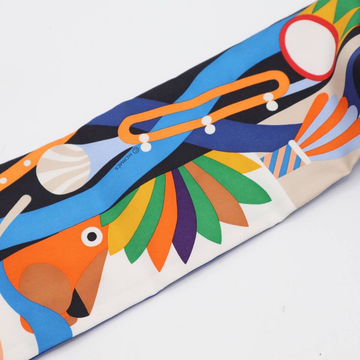 HERMES Twily Scarf Parade en Fanfare 32755