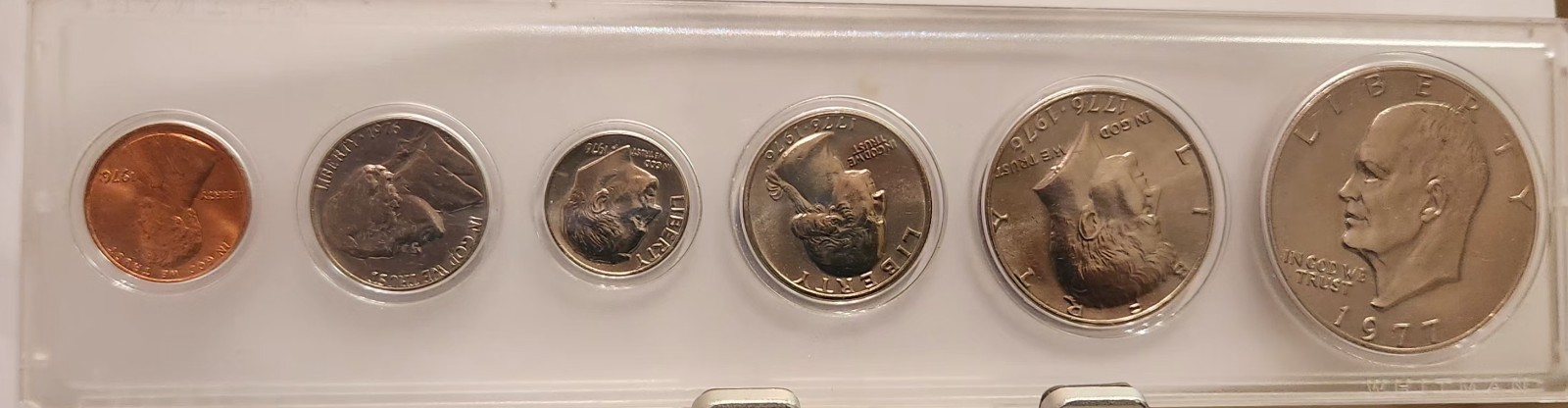 Whitman 1976 Bicentennial 5 Coin Sets P Uncirculated in Plastic Case IKE IS 1977