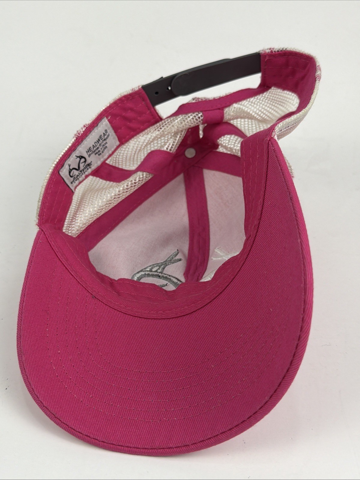 Realtree Camo Pink White/Grey Antlers Mesh Snapback Hunting Womens Trucker Hat