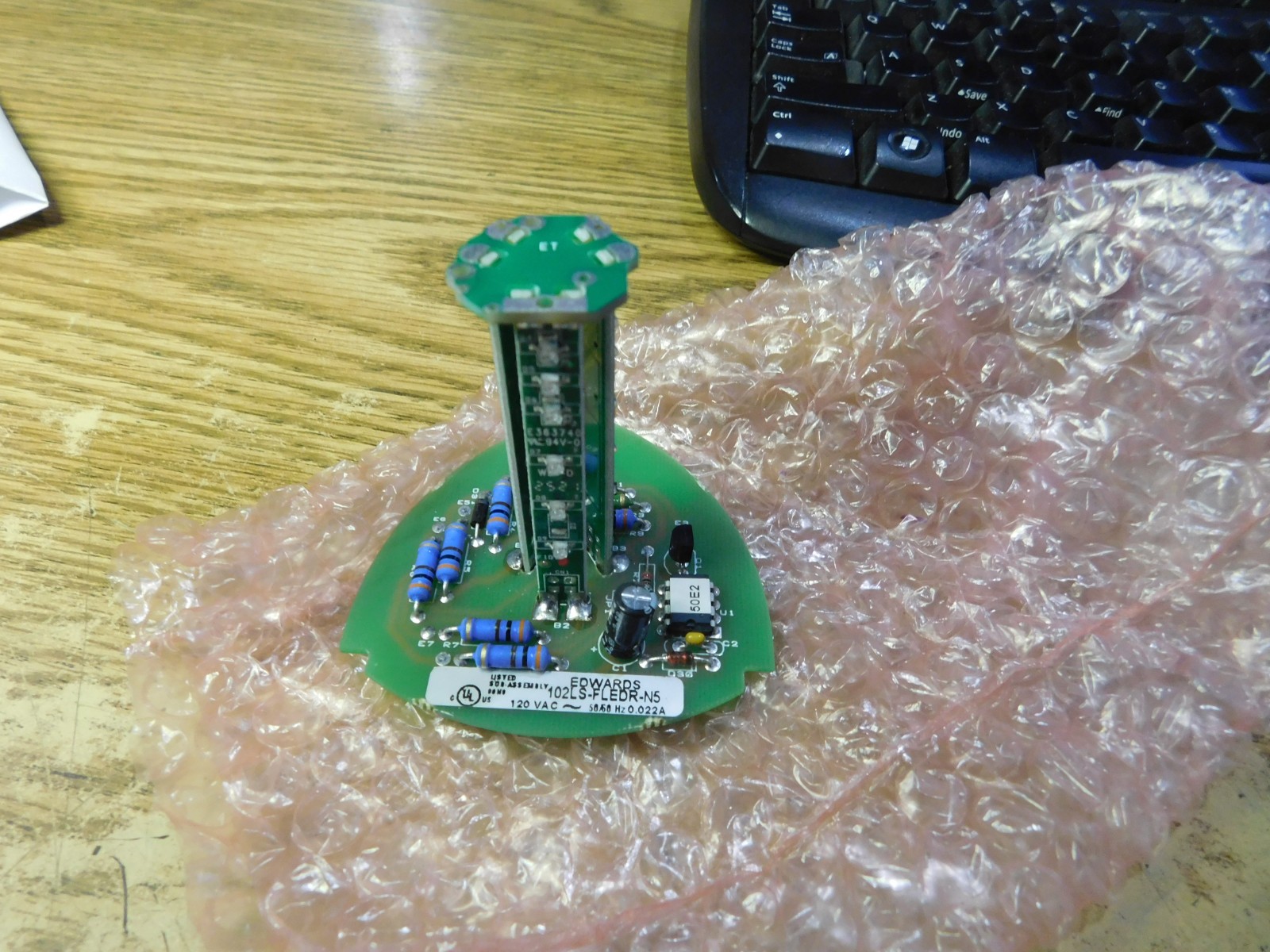 Edwards Signaling Model: 102LS-FLEDR-N5 Flashing Red Light Source.  NOS