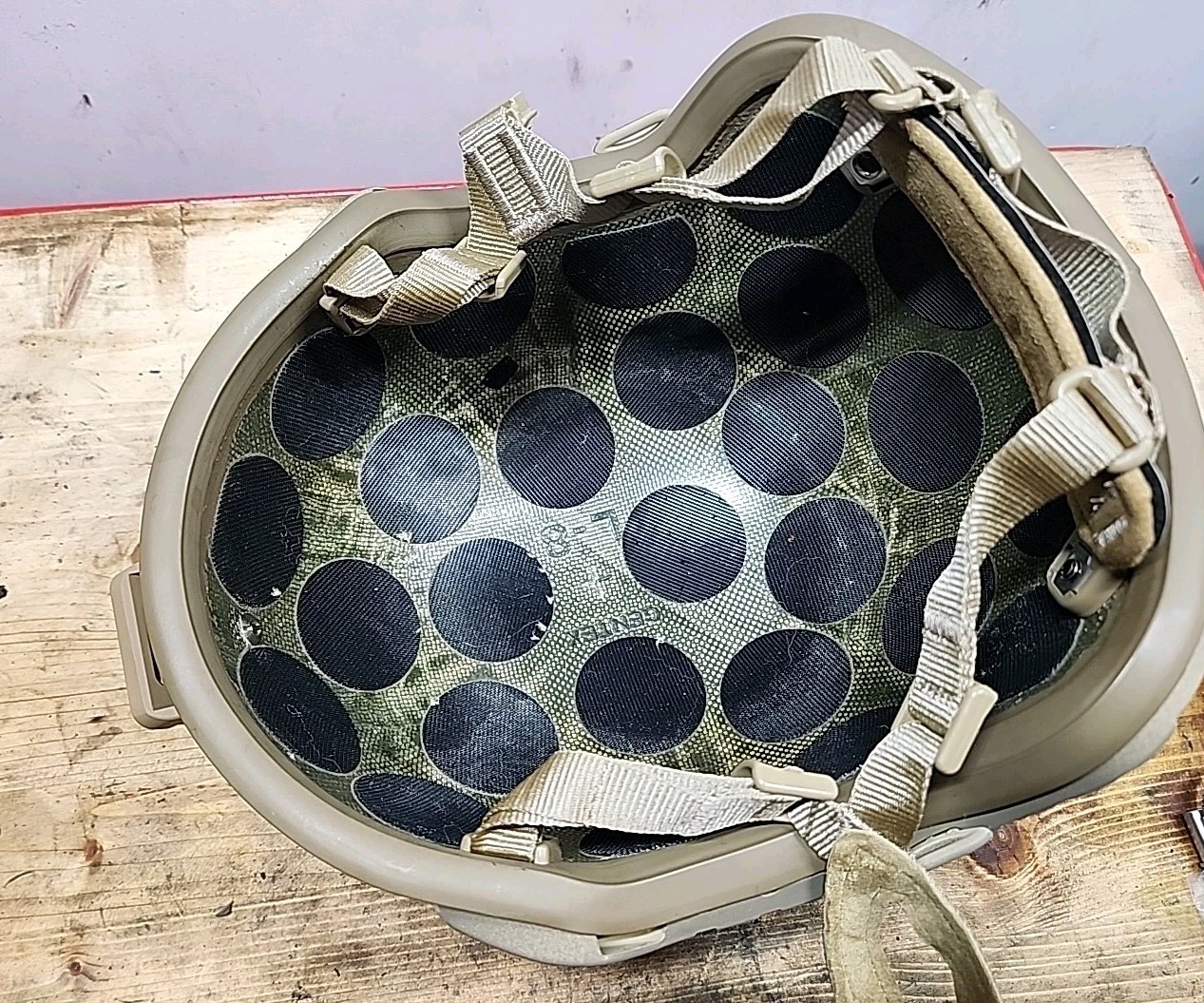 USMC GENTEX HELMET, HIGH CUT, SIZE LARGE
