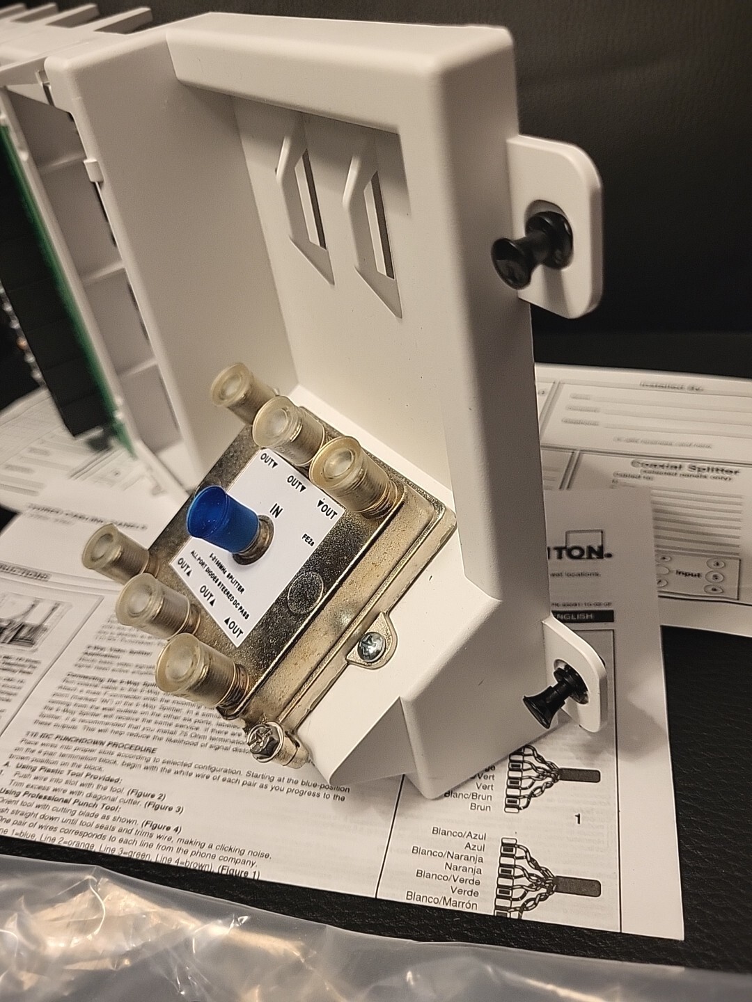 LEVITON 47606-BNP BASIC HOME NETWORKING PLUS PANEL 2GHZ DISTRIBUTION MODULE