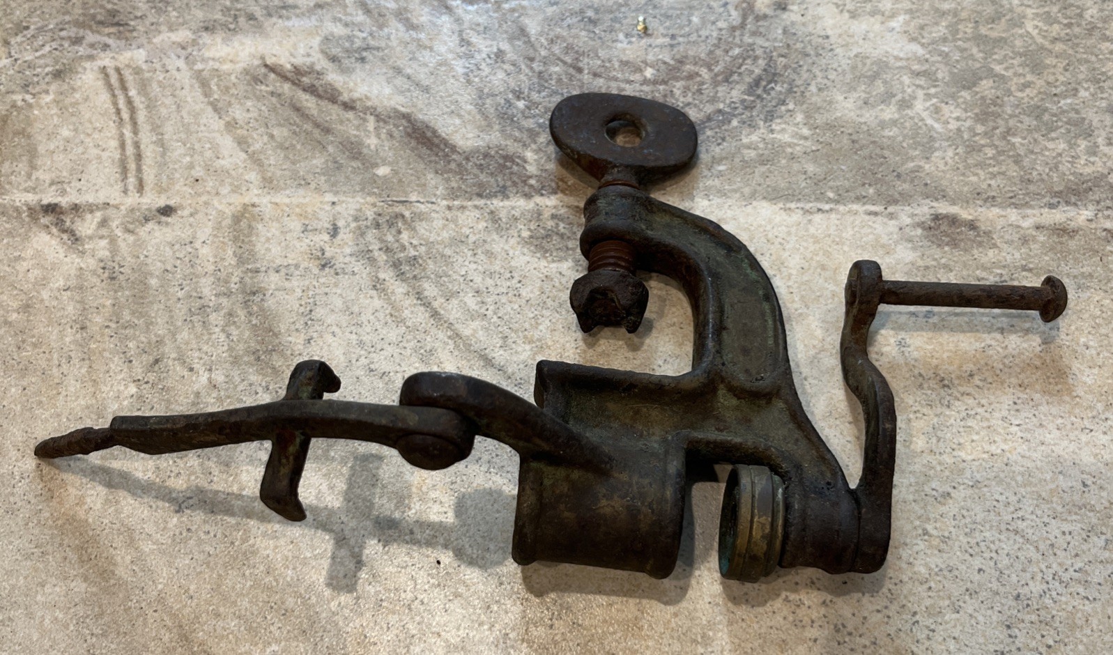 Vintage Shotgun She’ll Reloader Reloading Equipment