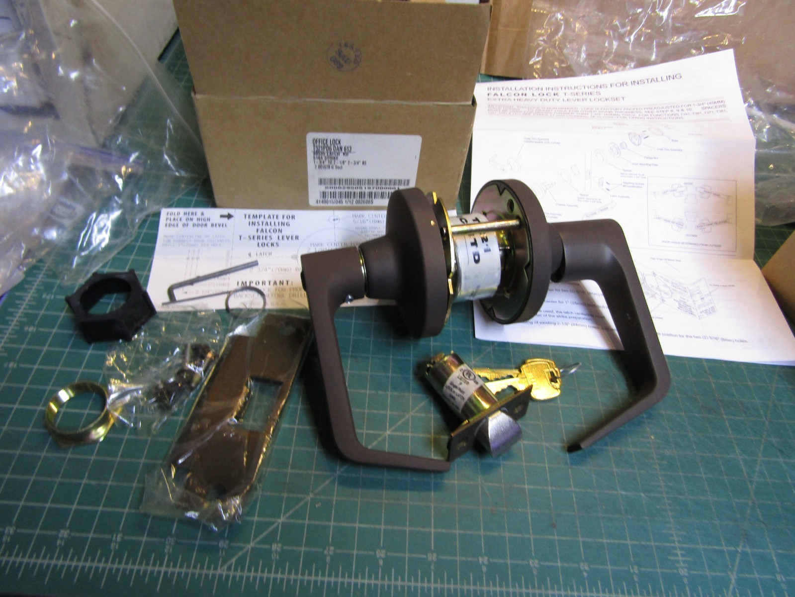 1 Falcon T521PD6 DAN 613 Commercial Closet Door Lock Grade 1 w/ Keys Dark Brown